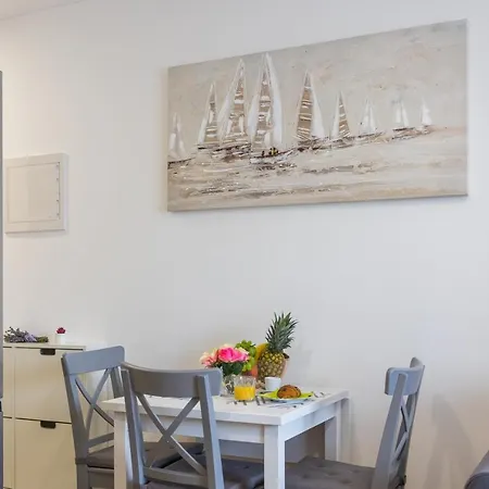 Apartment Lubrinija